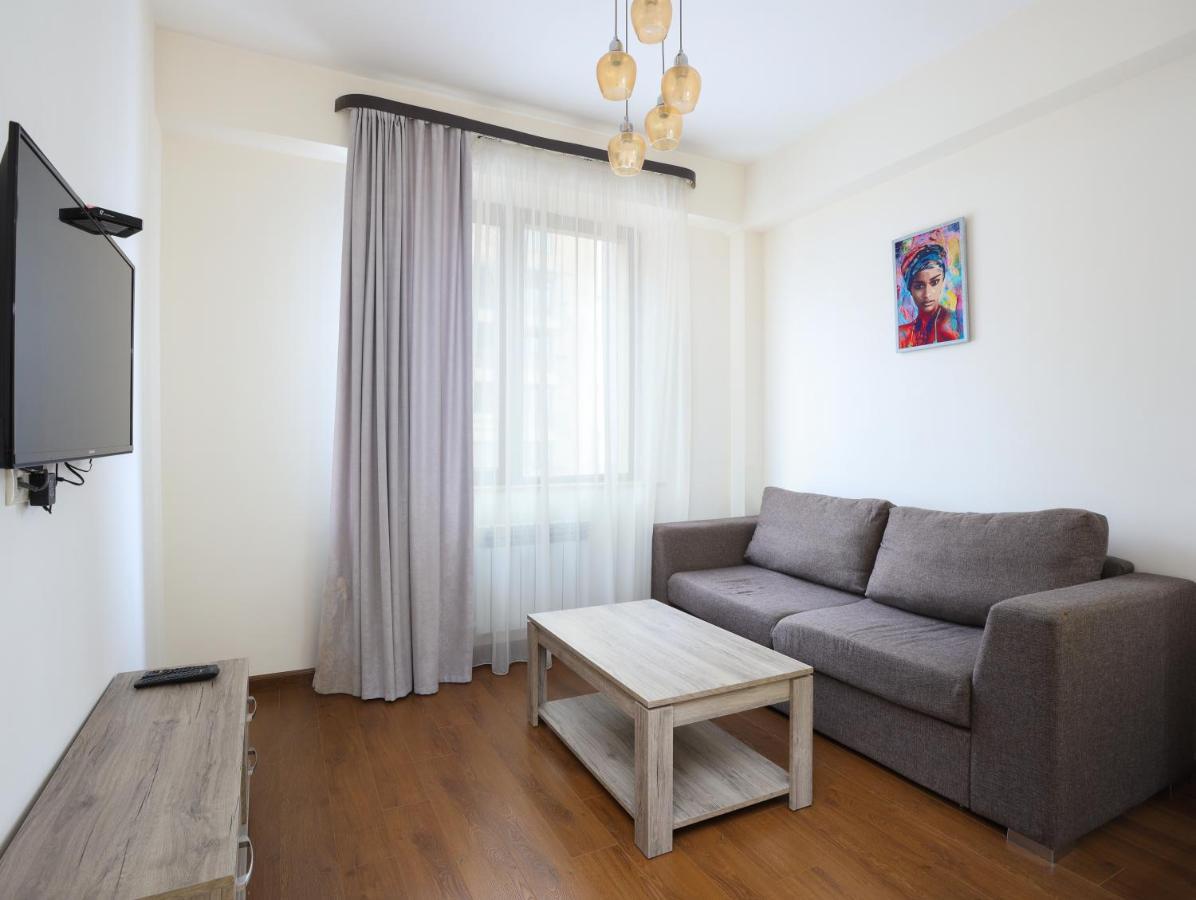 Stay Inn-Apartments On Buzand 17 Erivan Exterior foto